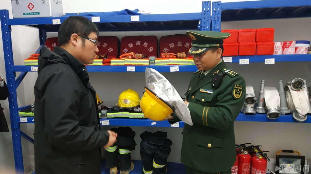 重庆巴南支队对微型消防站消防产品进行“大检查”
